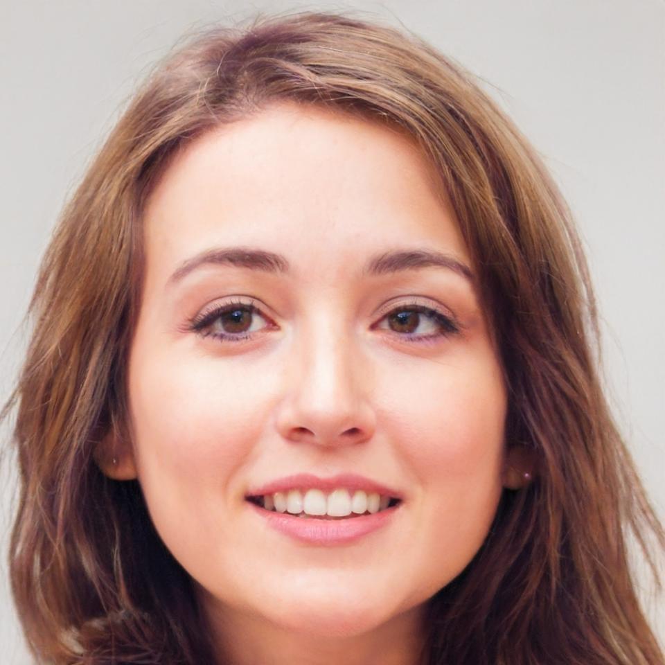 Cassandra Thorne, Senior Financial Strategist